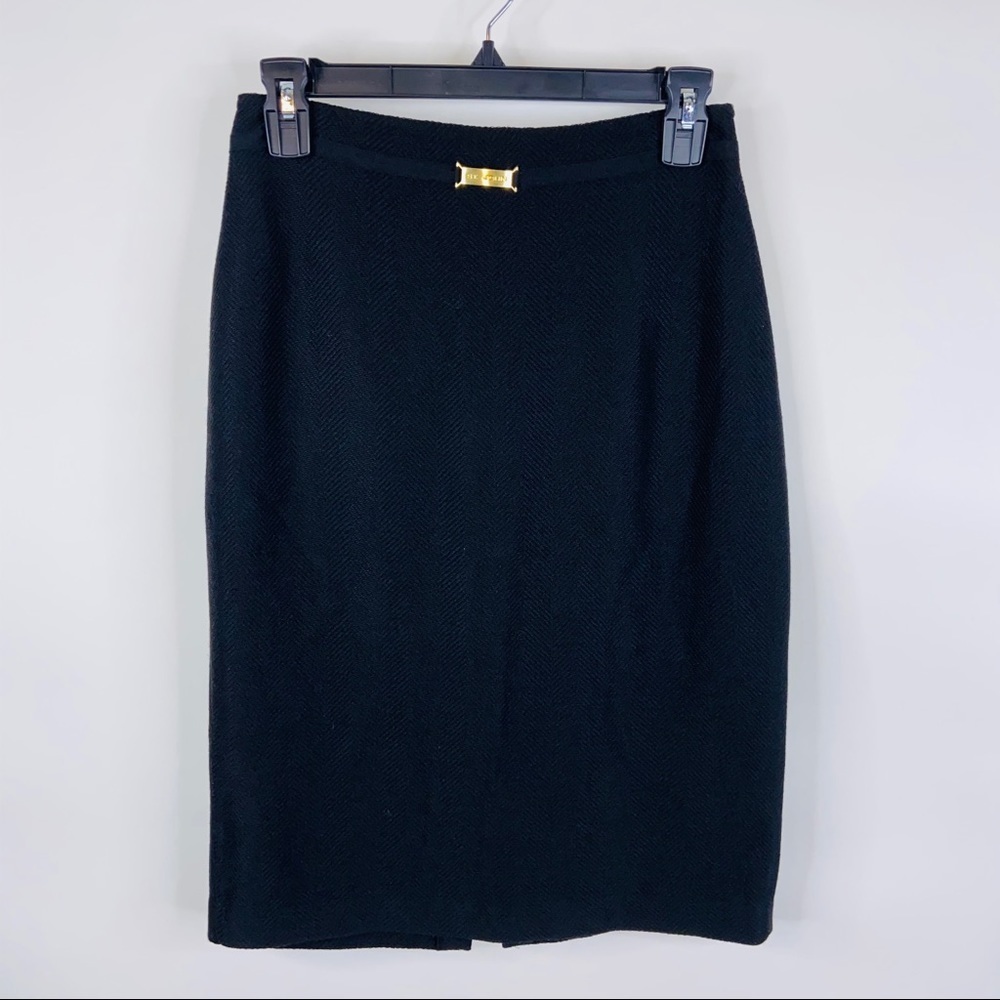 St. John Caviar Black Gold Plate Logo Pencil Skirt